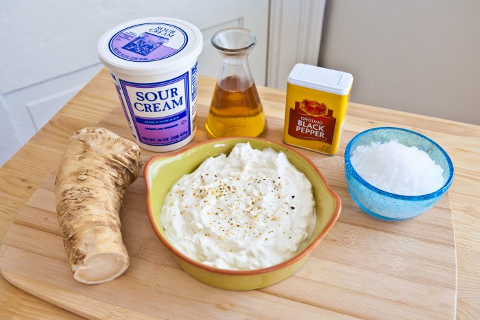 Easy recipe for horseradish sauce