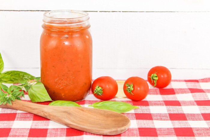 Sauce tomato italian classic sugo make