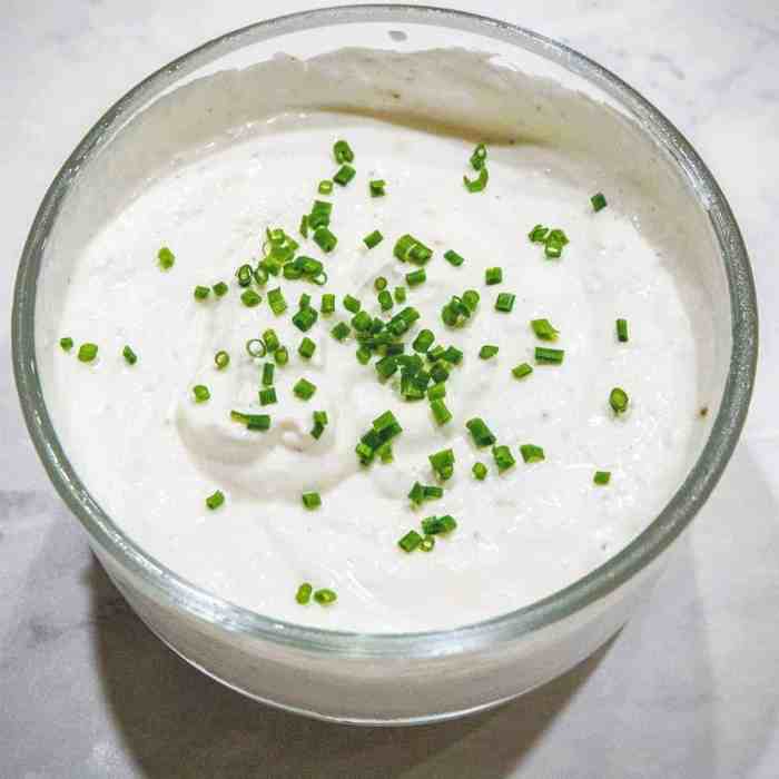 Easy recipe for horseradish sauce